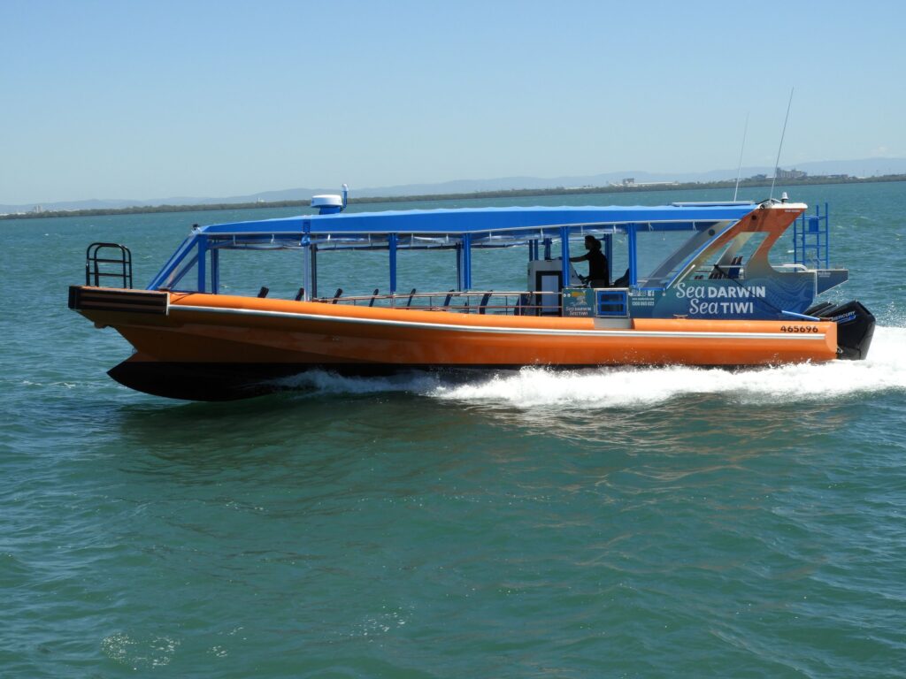 14.9m - Tourist Boat Darwin - WMF